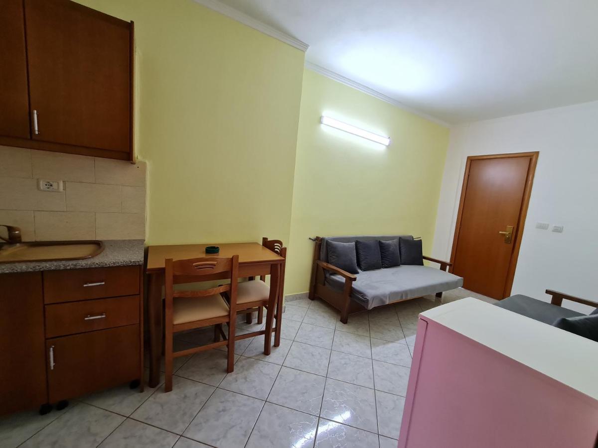 Sunlight Apartments Gjordeni Ksamil Exterior foto